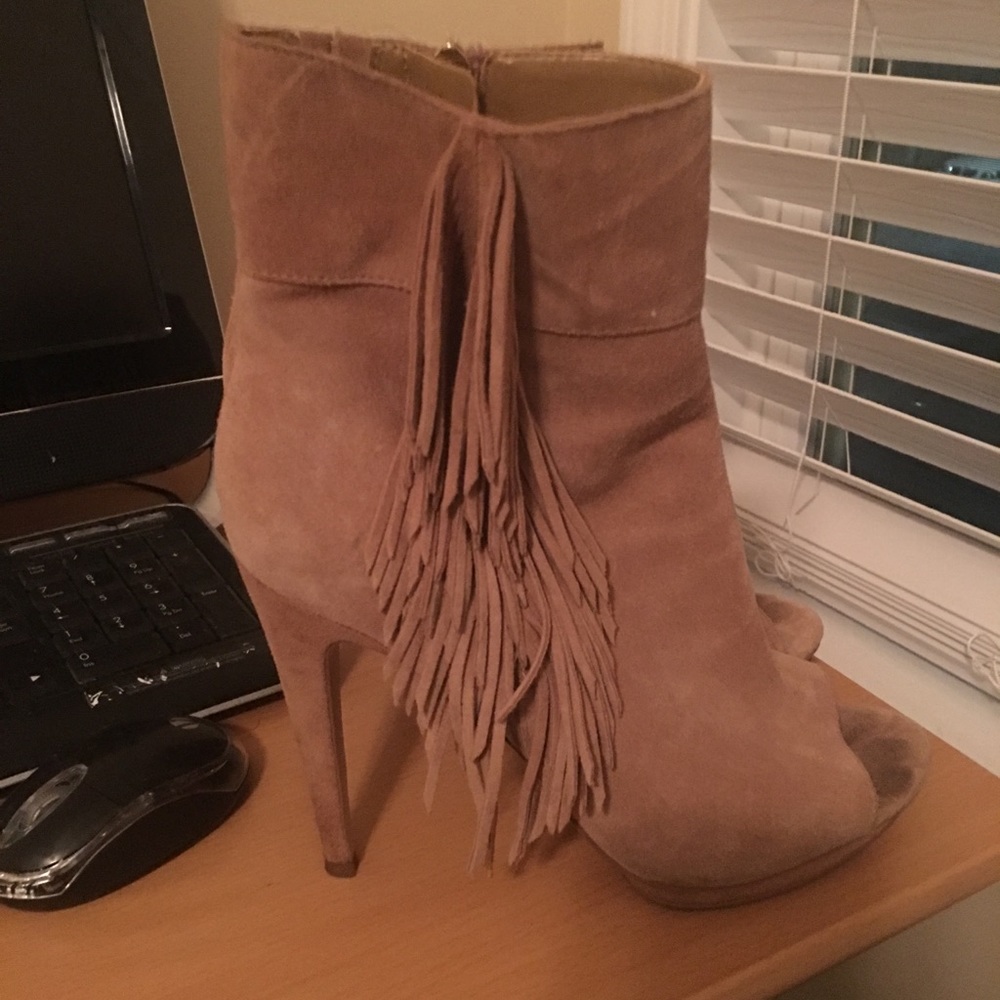 BCBG /suede open toe boot